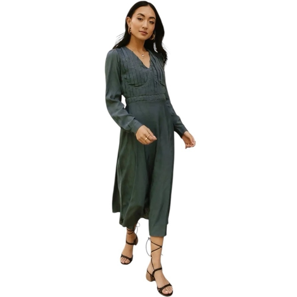 Bohme Elegant Green Midi Dress - Picture 2 of 16
